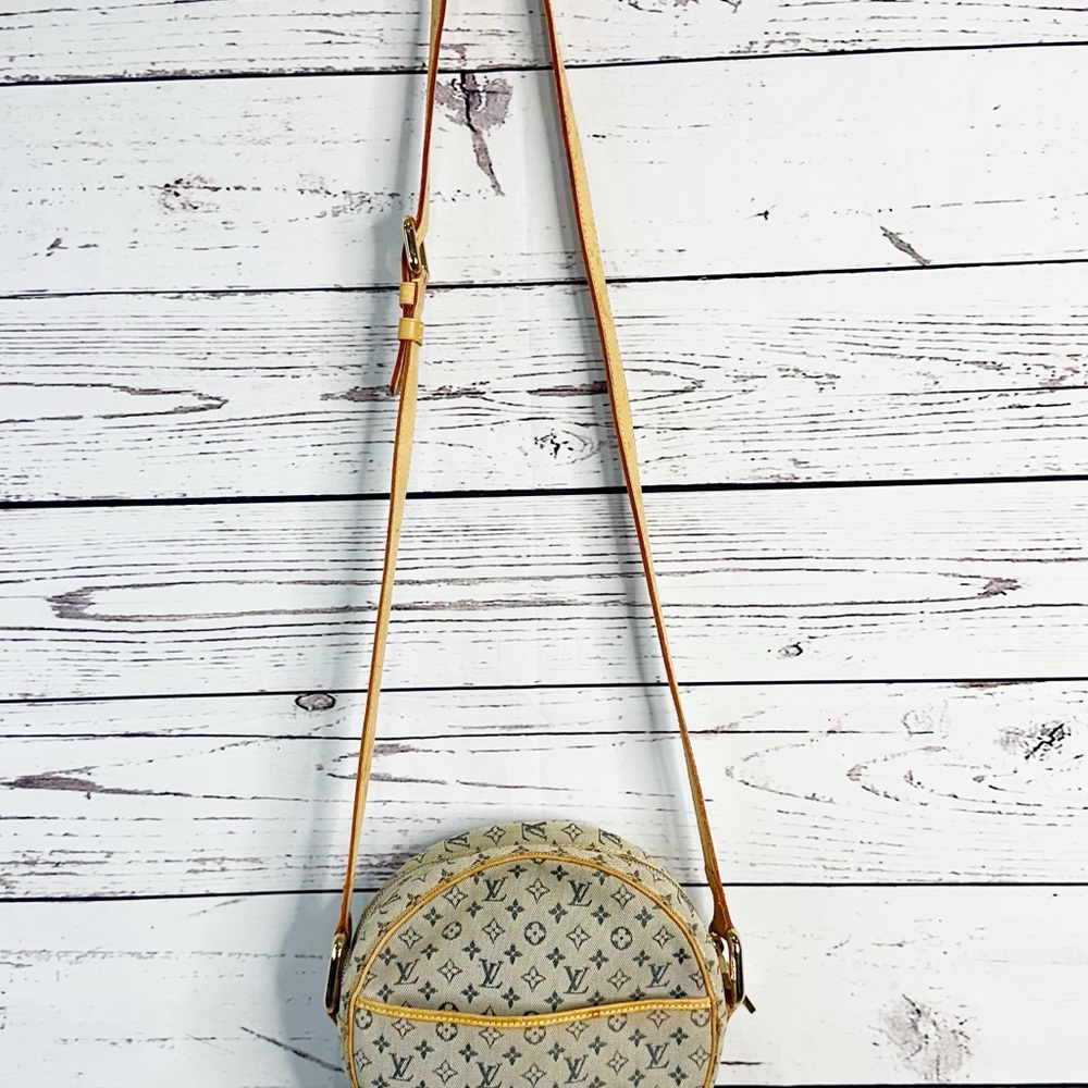⛔️SOLD⛔️Louis Vuitton Jeanne Mini Lin crossbody - Picture 14 of 15